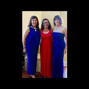 Adrianna Papell gown